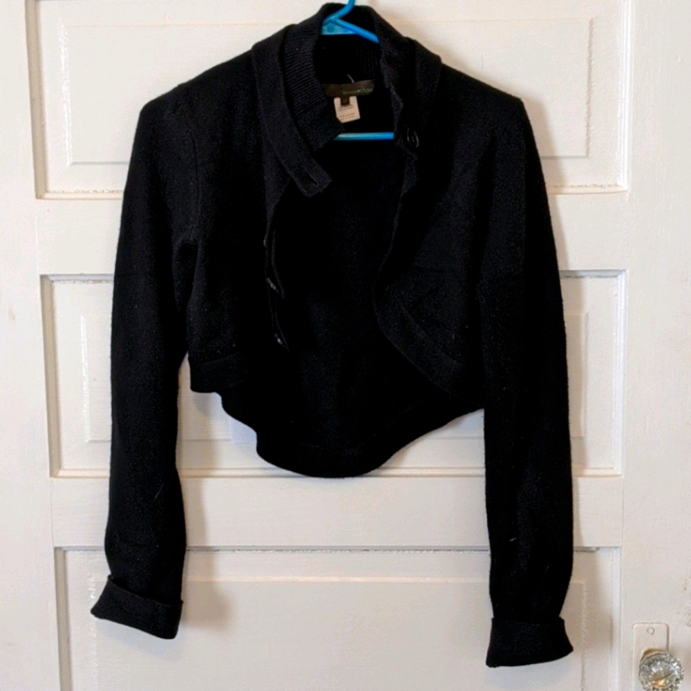 Black crop sweater